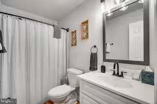 540 LAKESIDE DR, FRONT ROYAL, Virginia 22630, 3 Bedrooms Bedrooms, ,3 BathroomsBathrooms,Residential,For sale,540 LAKESIDE DR,VAWR2013364 MLS # VAWR2013364