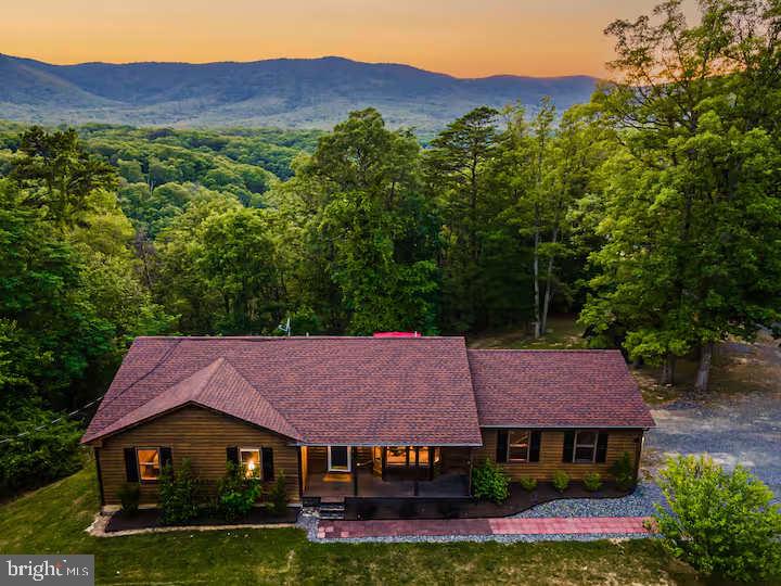 540 LAKESIDE DR, FRONT ROYAL, Virginia 22630, 3 Bedrooms Bedrooms, ,3 BathroomsBathrooms,Residential,For sale,540 LAKESIDE DR,VAWR2013364 MLS # VAWR2013364