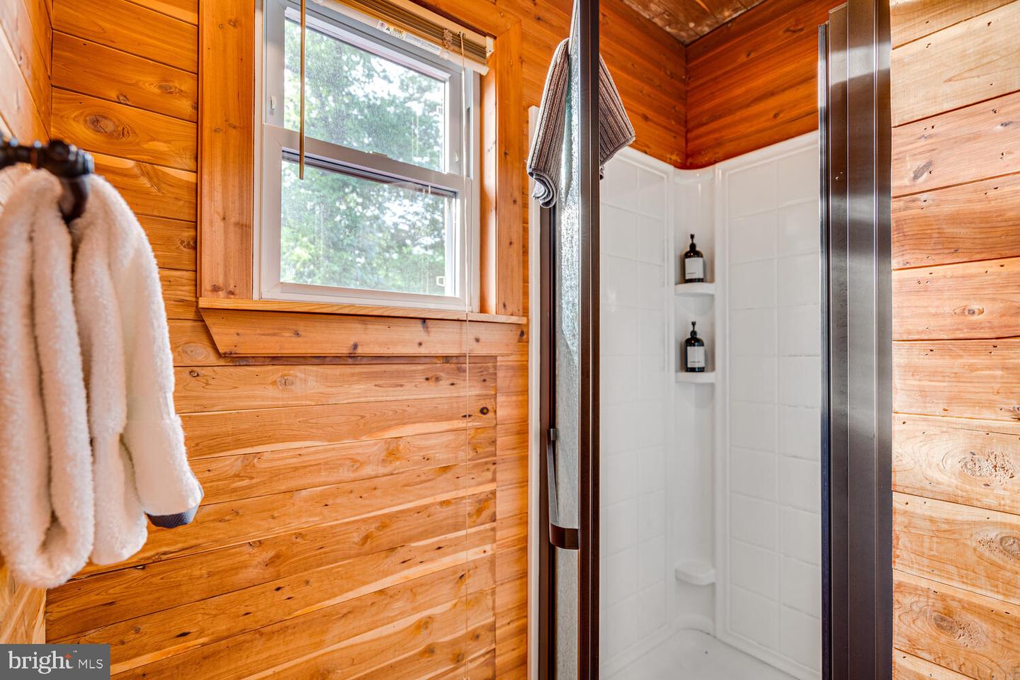 540 LAKESIDE DR, FRONT ROYAL, Virginia 22630, 3 Bedrooms Bedrooms, ,3 BathroomsBathrooms,Residential,For sale,540 LAKESIDE DR,VAWR2013364 MLS # VAWR2013364