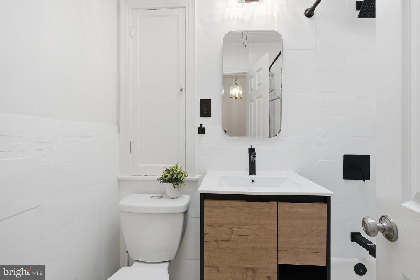 4419 13TH ST NE, WASHINGTON, District Of Columbia 20017, 3 Bedrooms Bedrooms, ,2 BathroomsBathrooms,Residential,For sale,4419 13TH ST NE,DCDC2245494 MLS # DCDC2245494