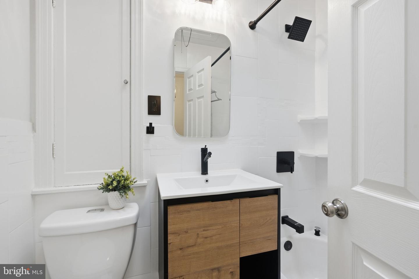 4419 13TH ST NE, WASHINGTON, District Of Columbia 20017, 3 Bedrooms Bedrooms, ,2 BathroomsBathrooms,Residential,For sale,4419 13TH ST NE,DCDC2245494 MLS # DCDC2245494