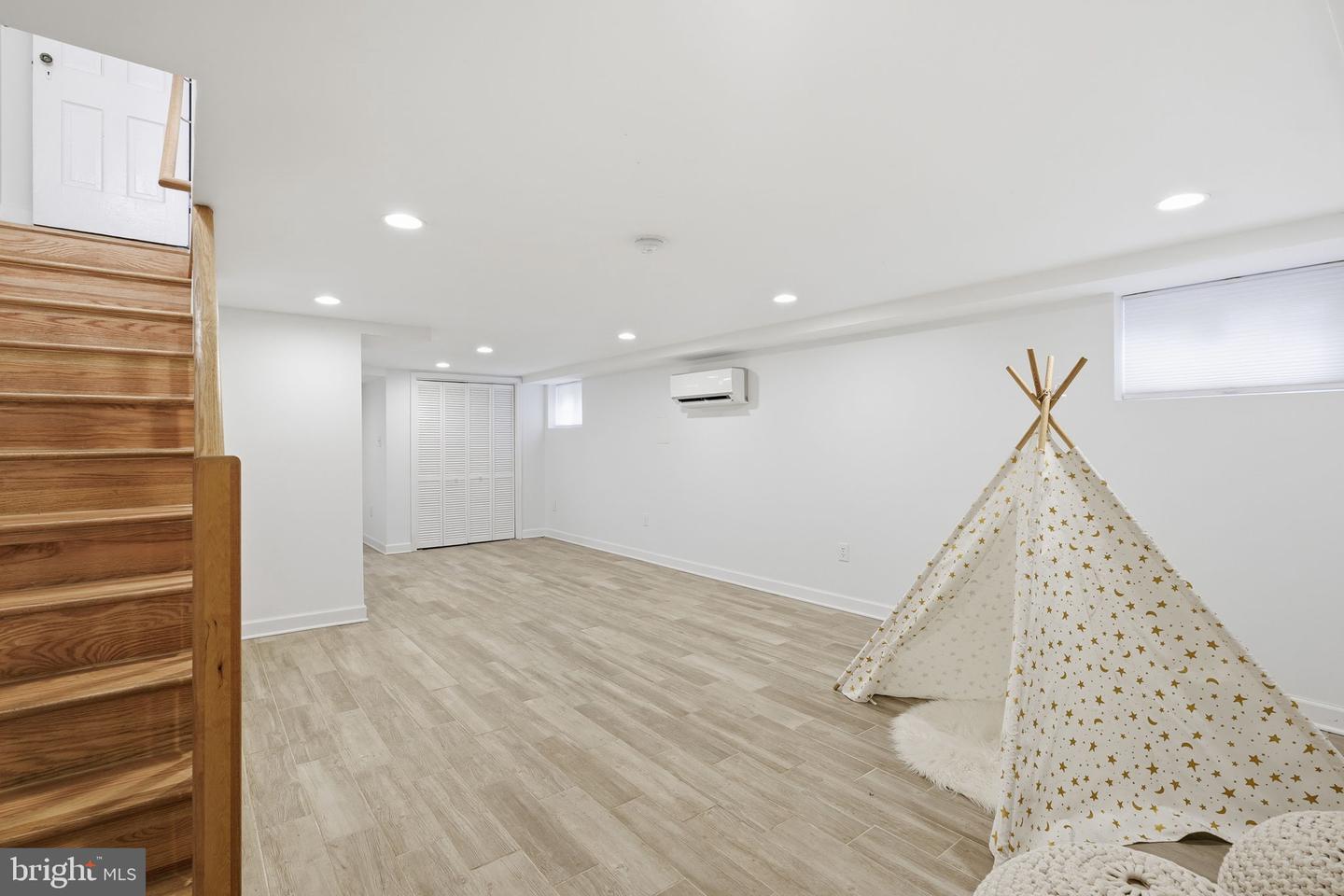 4419 13TH ST NE, WASHINGTON, District Of Columbia 20017, 3 Bedrooms Bedrooms, ,2 BathroomsBathrooms,Residential,For sale,4419 13TH ST NE,DCDC2245494 MLS # DCDC2245494