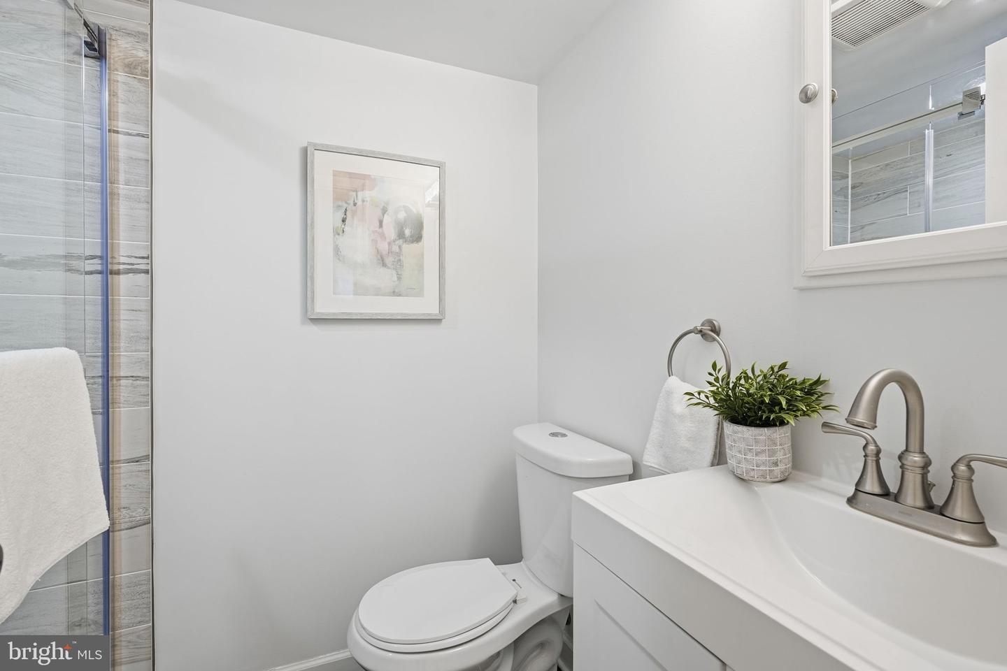 4419 13TH ST NE, WASHINGTON, District Of Columbia 20017, 3 Bedrooms Bedrooms, ,2 BathroomsBathrooms,Residential,For sale,4419 13TH ST NE,DCDC2245494 MLS # DCDC2245494