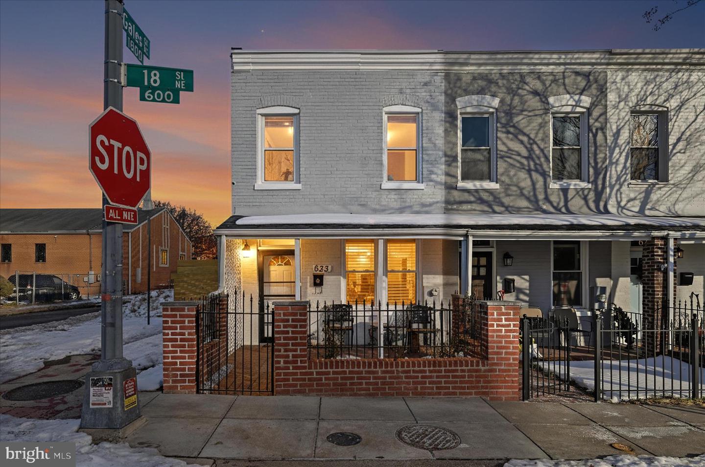 633 18TH ST NE, WASHINGTON, District Of Columbia 20002, 2 Bedrooms Bedrooms, 7 Rooms Rooms,1 BathroomBathrooms,Residential,For sale,633 18TH ST NE,DCDC2245498 MLS # DCDC2245498