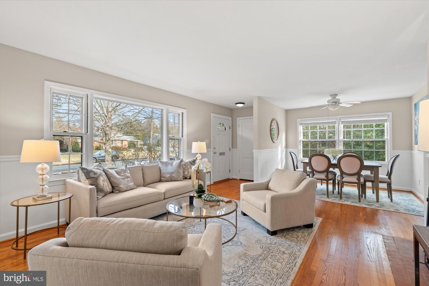 7912 BAINBRIDGE RD, ALEXANDRIA, Virginia 22308, 3 Bedrooms Bedrooms, ,2 BathroomsBathrooms,Residential,For sale,7912 BAINBRIDGE RD,VAFX2290244 MLS # VAFX2290244