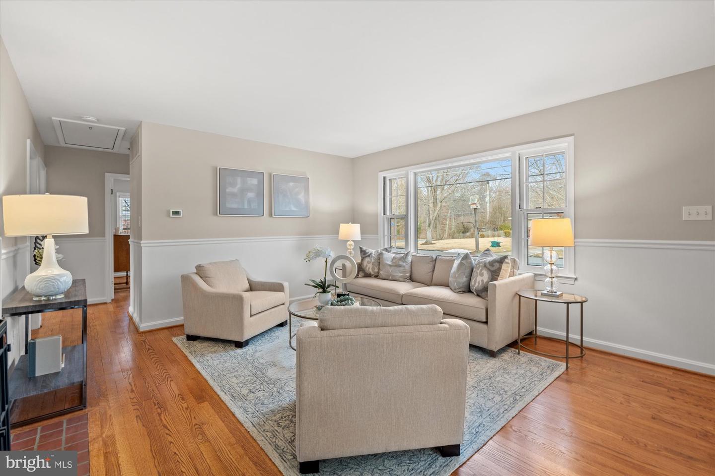 7912 BAINBRIDGE RD, ALEXANDRIA, Virginia 22308, 3 Bedrooms Bedrooms, ,2 BathroomsBathrooms,Residential,For sale,7912 BAINBRIDGE RD,VAFX2290244 MLS # VAFX2290244