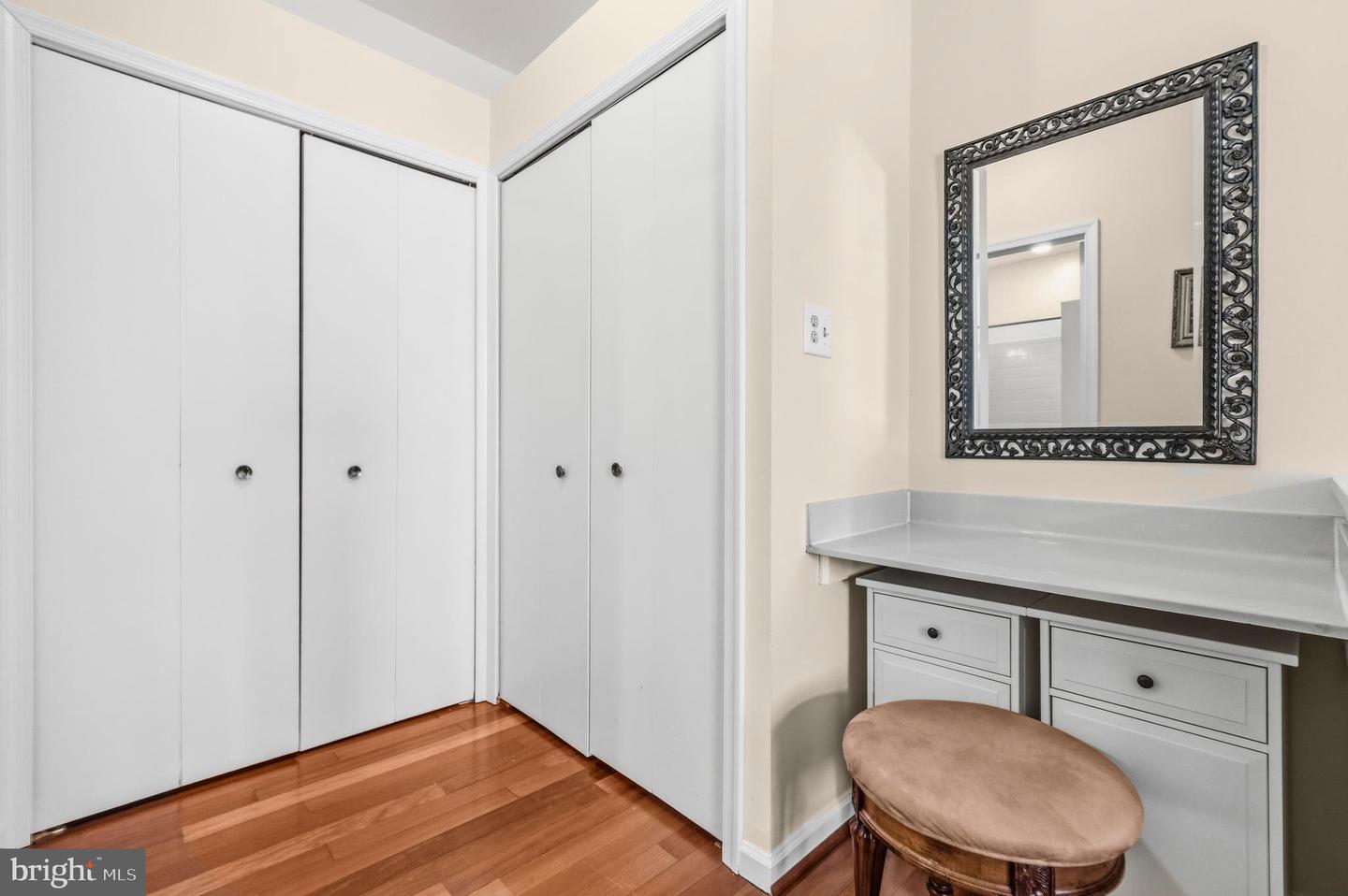 12304 FORT BUFFALO CIR #467, FAIRFAX, Virginia 22033, 1 Bedroom Bedrooms, ,1 BathroomBathrooms,Residential,For sale,12304 FORT BUFFALO CIR #467,VAFX2290250 MLS # VAFX2290250