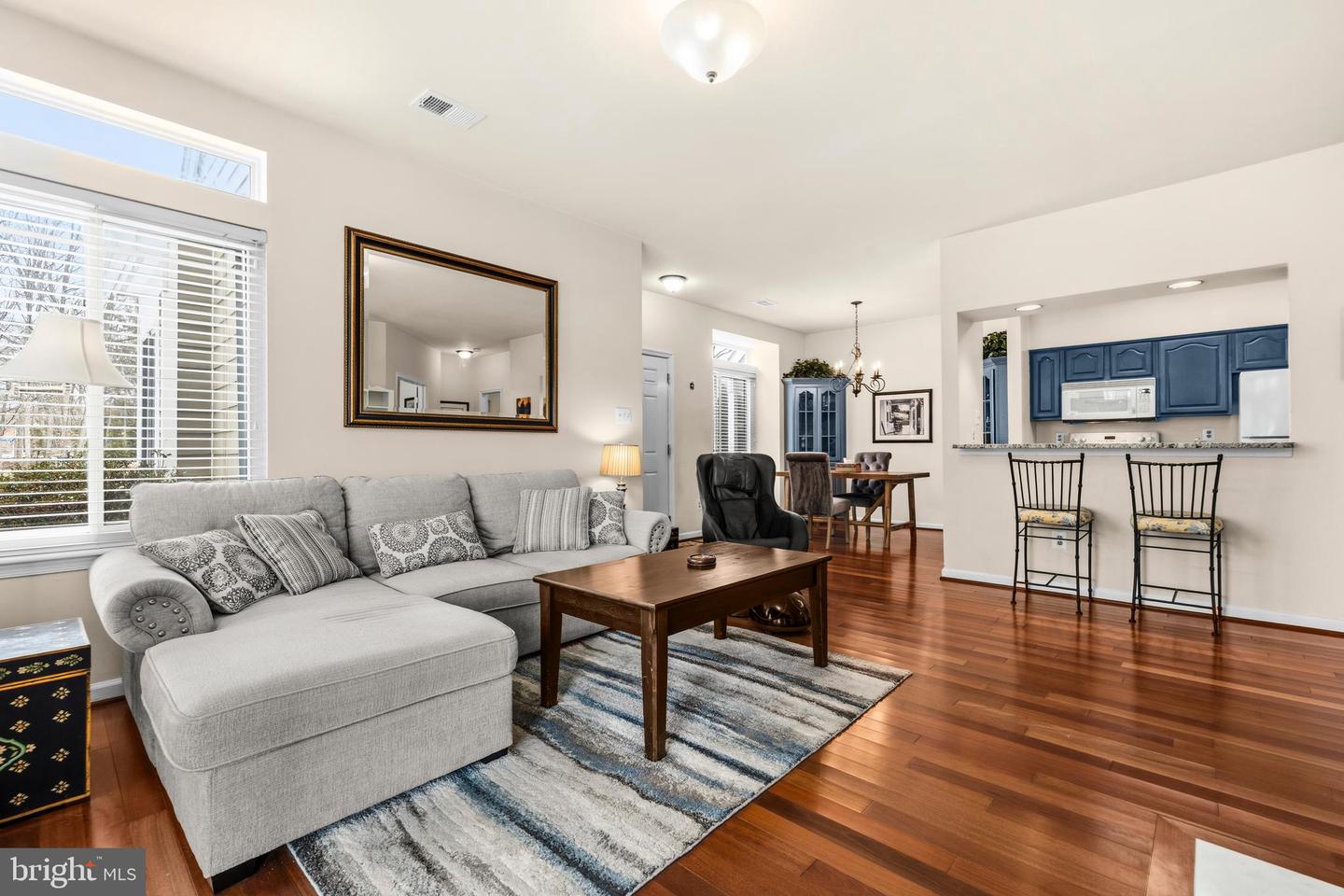 12304 FORT BUFFALO CIR #467, FAIRFAX, Virginia 22033, 1 Bedroom Bedrooms, ,1 BathroomBathrooms,Residential,For sale,12304 FORT BUFFALO CIR #467,VAFX2290250 MLS # VAFX2290250