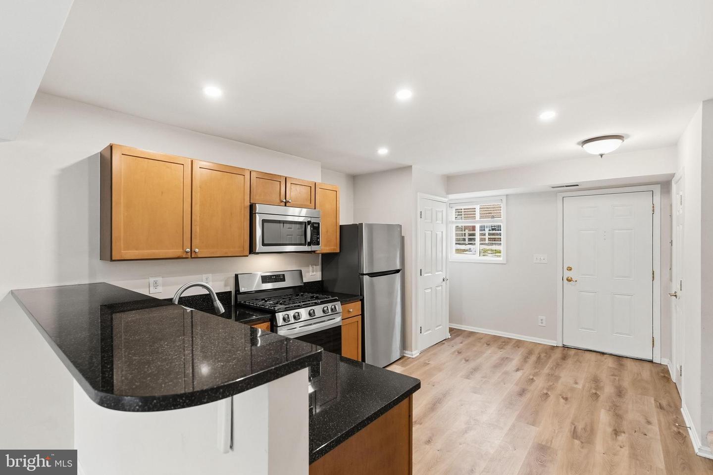 1431-A N VAN DORN ST #A, ALEXANDRIA, Virginia 22304, 2 Bedrooms Bedrooms, ,1 BathroomBathrooms,Residential,For sale,1431-A N VAN DORN ST #A,VAAX2054006 MLS # VAAX2054006