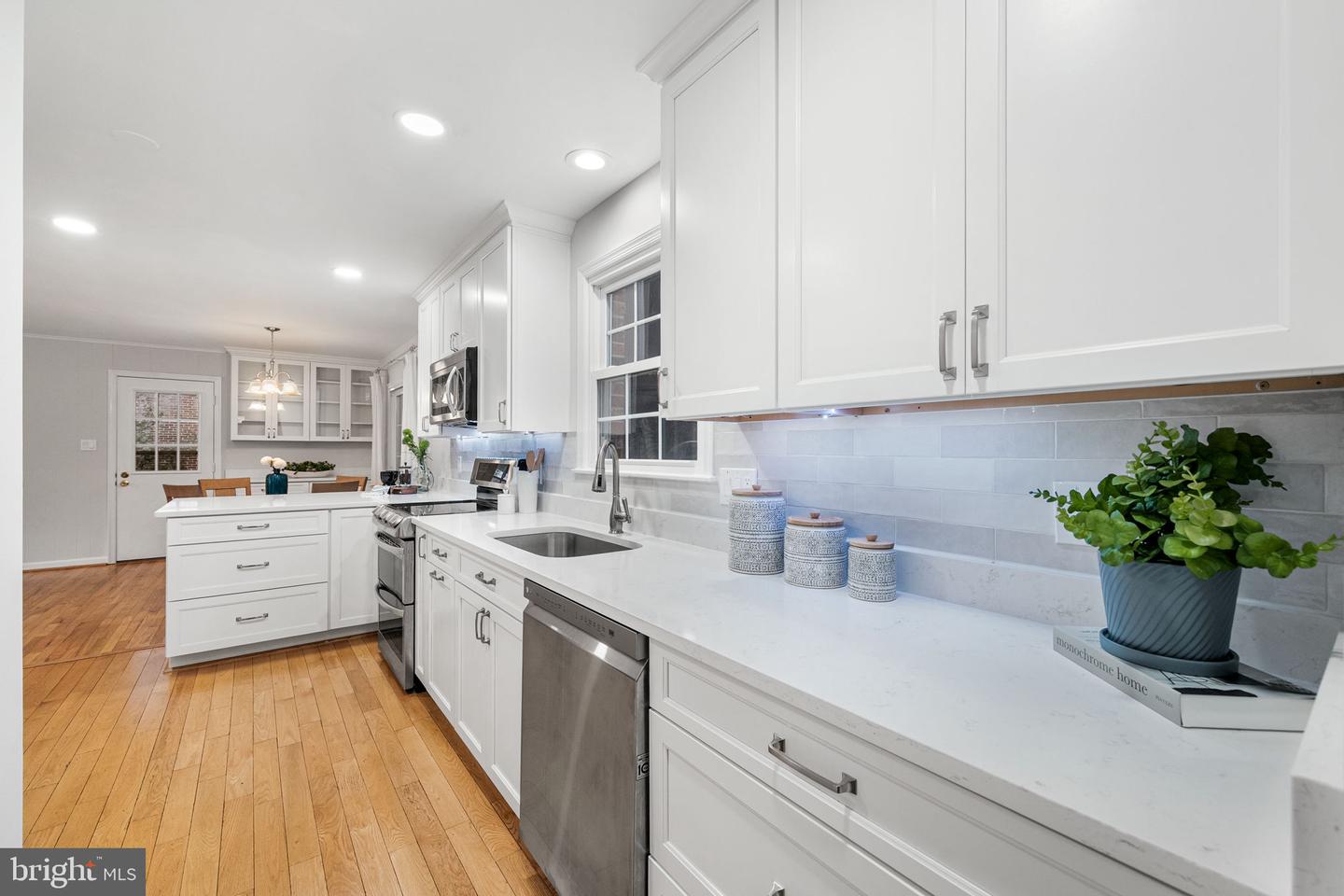 7149 GAME LORD DR, SPRINGFIELD, Virginia 22153, 4 Bedrooms Bedrooms, ,2 BathroomsBathrooms,Residential,For sale,7149 GAME LORD DR,VAFX2290302 MLS # VAFX2290302 7149 GAME LORD DR, SPRINGFIELD, Virginia 22153, 4 Bedrooms Bedrooms, ,2 BathroomsBathrooms,Residential,For sale,7149 GAME LORD DR,VAFX2290302 MLS # VAFX2290302