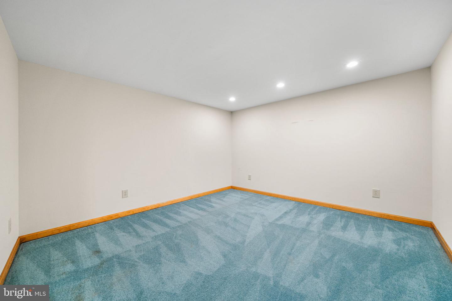 7149 GAME LORD DR, SPRINGFIELD, Virginia 22153, 4 Bedrooms Bedrooms, ,2 BathroomsBathrooms,Residential,For sale,7149 GAME LORD DR,VAFX2290302 MLS # VAFX2290302 7149 GAME LORD DR, SPRINGFIELD, Virginia 22153, 4 Bedrooms Bedrooms, ,2 BathroomsBathrooms,Residential,For sale,7149 GAME LORD DR,VAFX2290302 MLS # VAFX2290302