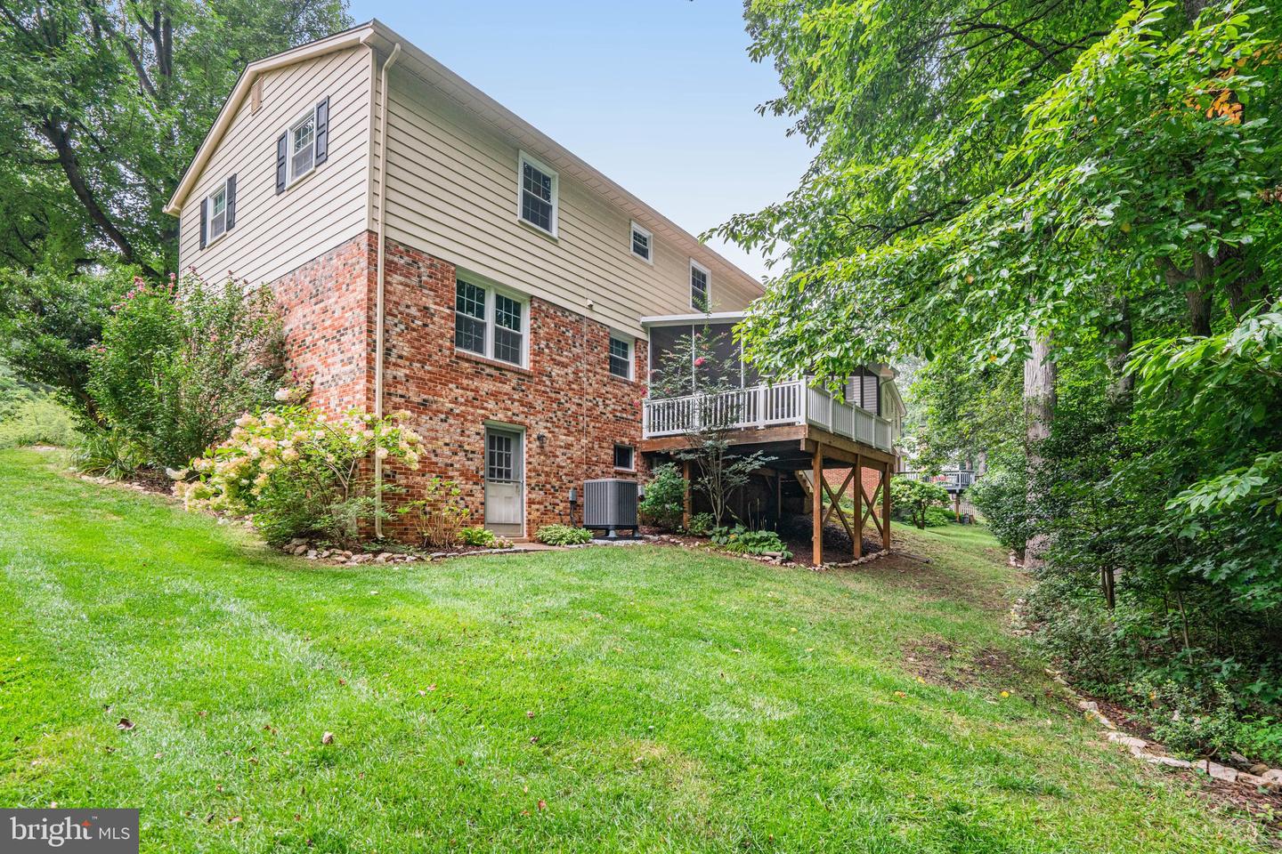 7149 GAME LORD DR, SPRINGFIELD, Virginia 22153, 4 Bedrooms Bedrooms, ,2 BathroomsBathrooms,Residential,For sale,7149 GAME LORD DR,VAFX2290302 MLS # VAFX2290302 7149 GAME LORD DR, SPRINGFIELD, Virginia 22153, 4 Bedrooms Bedrooms, ,2 BathroomsBathrooms,Residential,For sale,7149 GAME LORD DR,VAFX2290302 MLS # VAFX2290302