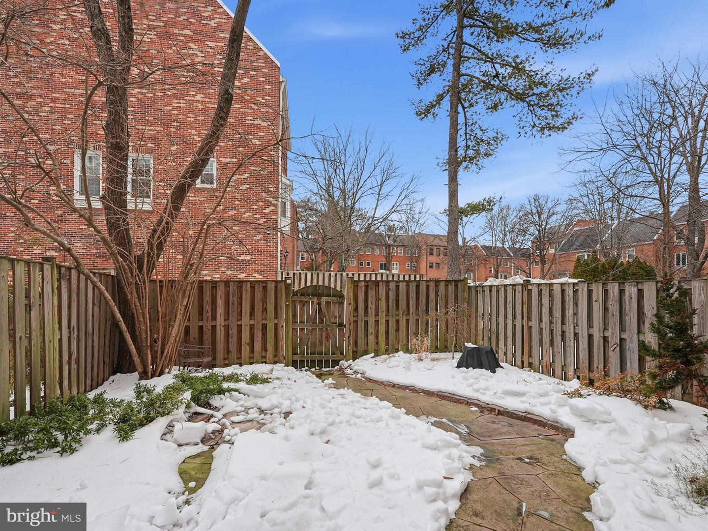 1566-B WESTMORELAND ST, MCLEAN, Virginia 22101, 3 Bedrooms Bedrooms, ,2 BathroomsBathrooms,Residential,For sale,1566-B WESTMORELAND ST,VAFX2290312 MLS # VAFX2290312 1566-B WESTMORELAND ST, MCLEAN, Virginia 22101, 3 Bedrooms Bedrooms, ,2 BathroomsBathrooms,Residential,For sale,1566-B WESTMORELAND ST,VAFX2290312 MLS # VAFX2290312