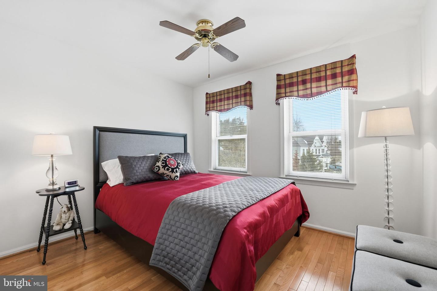 1566-B WESTMORELAND ST, MCLEAN, Virginia 22101, 3 Bedrooms Bedrooms, ,2 BathroomsBathrooms,Residential,For sale,1566-B WESTMORELAND ST,VAFX2290312 MLS # VAFX2290312 1566-B WESTMORELAND ST, MCLEAN, Virginia 22101, 3 Bedrooms Bedrooms, ,2 BathroomsBathrooms,Residential,For sale,1566-B WESTMORELAND ST,VAFX2290312 MLS # VAFX2290312