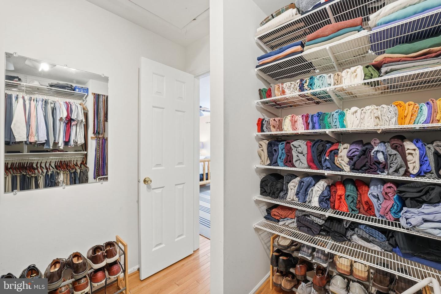 1566-B WESTMORELAND ST, MCLEAN, Virginia 22101, 3 Bedrooms Bedrooms, ,2 BathroomsBathrooms,Residential,For sale,1566-B WESTMORELAND ST,VAFX2290312 MLS # VAFX2290312 1566-B WESTMORELAND ST, MCLEAN, Virginia 22101, 3 Bedrooms Bedrooms, ,2 BathroomsBathrooms,Residential,For sale,1566-B WESTMORELAND ST,VAFX2290312 MLS # VAFX2290312