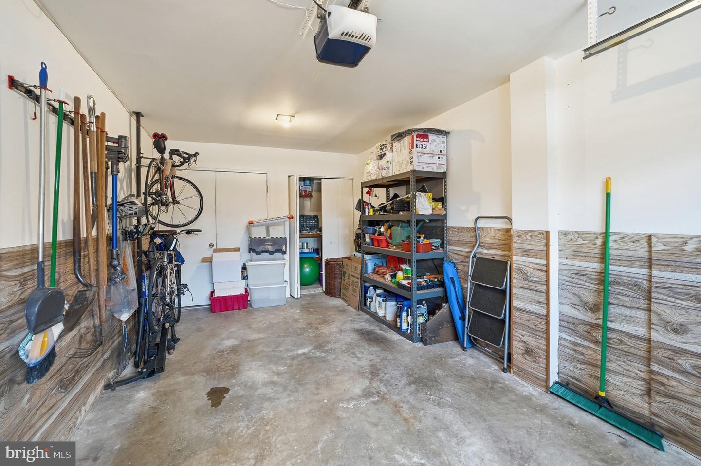 1566-B WESTMORELAND ST, MCLEAN, Virginia 22101, 3 Bedrooms Bedrooms, ,2 BathroomsBathrooms,Residential,For sale,1566-B WESTMORELAND ST,VAFX2290312 MLS # VAFX2290312 1566-B WESTMORELAND ST, MCLEAN, Virginia 22101, 3 Bedrooms Bedrooms, ,2 BathroomsBathrooms,Residential,For sale,1566-B WESTMORELAND ST,VAFX2290312 MLS # VAFX2290312