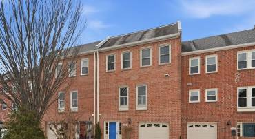 1566-B WESTMORELAND ST, MCLEAN, Virginia 22101, 3 Bedrooms Bedrooms, ,2 BathroomsBathrooms,Residential,For sale,1566-B WESTMORELAND ST,VAFX2290312 MLS # VAFX2290312