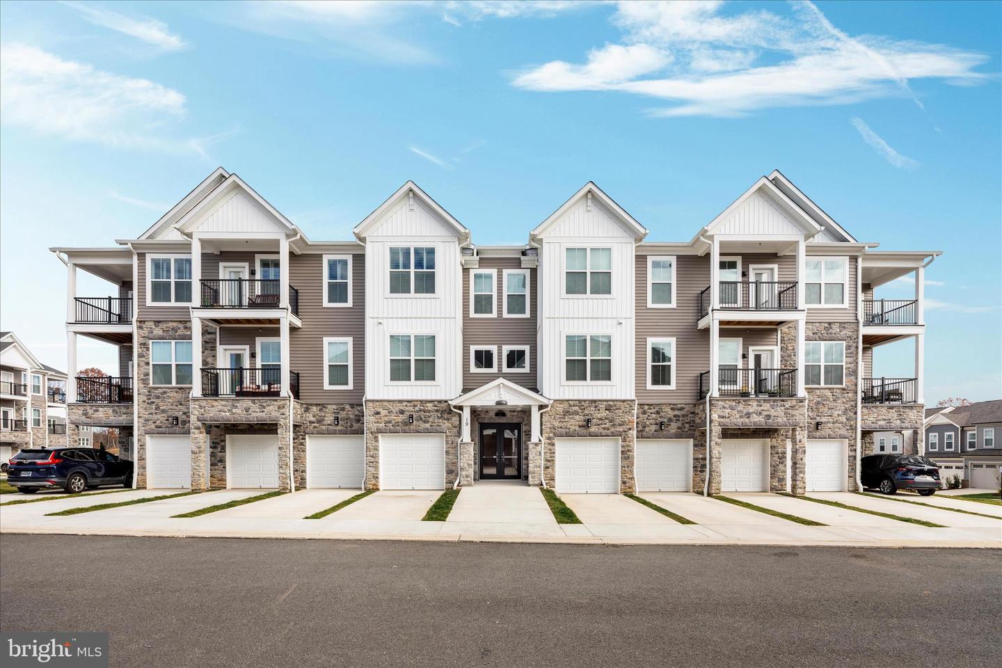 19 ARTEMISIA WAY #301, STAFFORD, Virginia 22554, 3 Bedrooms Bedrooms, ,2 BathroomsBathrooms,Residential,For sale,19 ARTEMISIA WAY #301,VAST2045970 MLS # VAST2045970