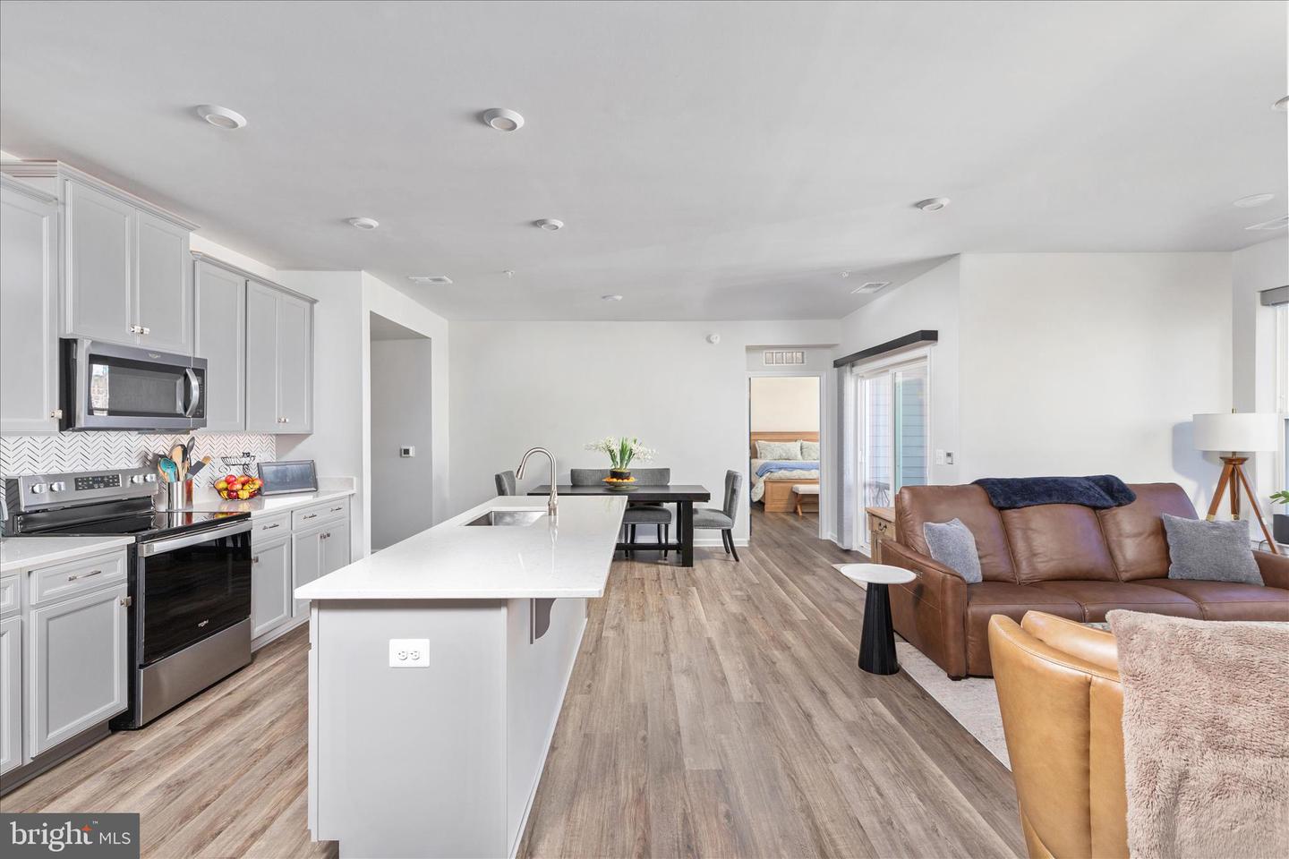 19 ARTEMISIA WAY #301, STAFFORD, Virginia 22554, 3 Bedrooms Bedrooms, ,2 BathroomsBathrooms,Residential,For sale,19 ARTEMISIA WAY #301,VAST2045970 MLS # VAST2045970