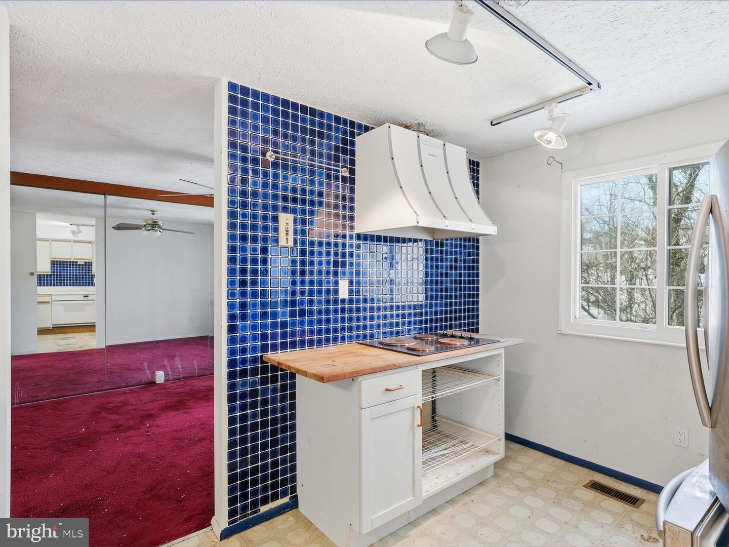 3466 VALE CT, WOODBRIDGE, Virginia 22192, 3 Bedrooms Bedrooms, ,2 BathroomsBathrooms,Residential,For sale,3466 VALE CT,VAPW2112254 MLS # VAPW2112254