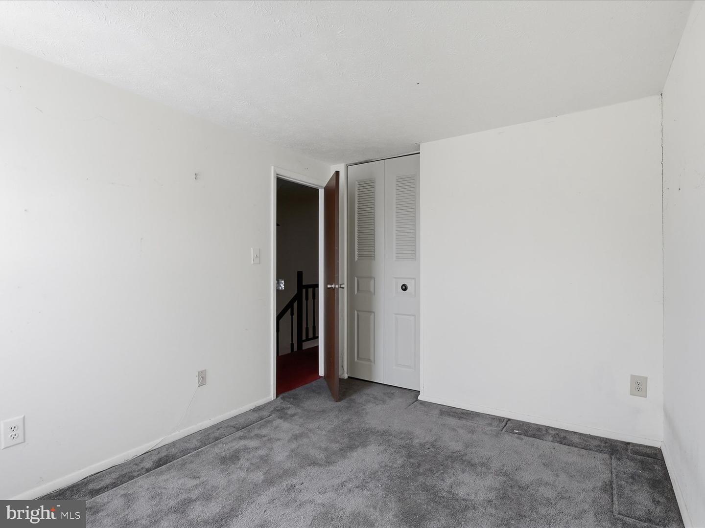 3466 VALE CT, WOODBRIDGE, Virginia 22192, 3 Bedrooms Bedrooms, ,2 BathroomsBathrooms,Residential,For sale,3466 VALE CT,VAPW2112254 MLS # VAPW2112254