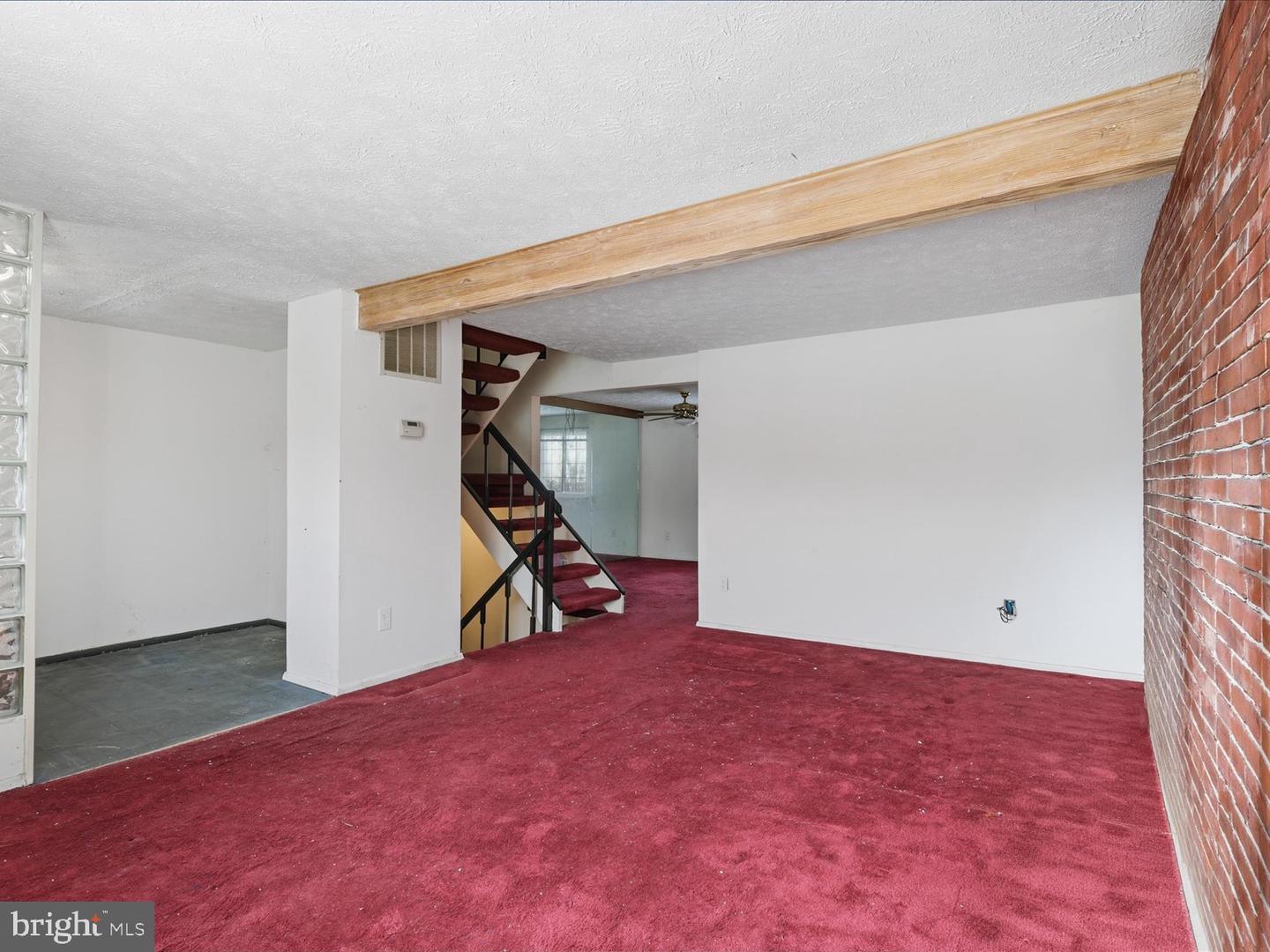 3466 VALE CT, WOODBRIDGE, Virginia 22192, 3 Bedrooms Bedrooms, ,2 BathroomsBathrooms,Residential,For sale,3466 VALE CT,VAPW2112254 MLS # VAPW2112254