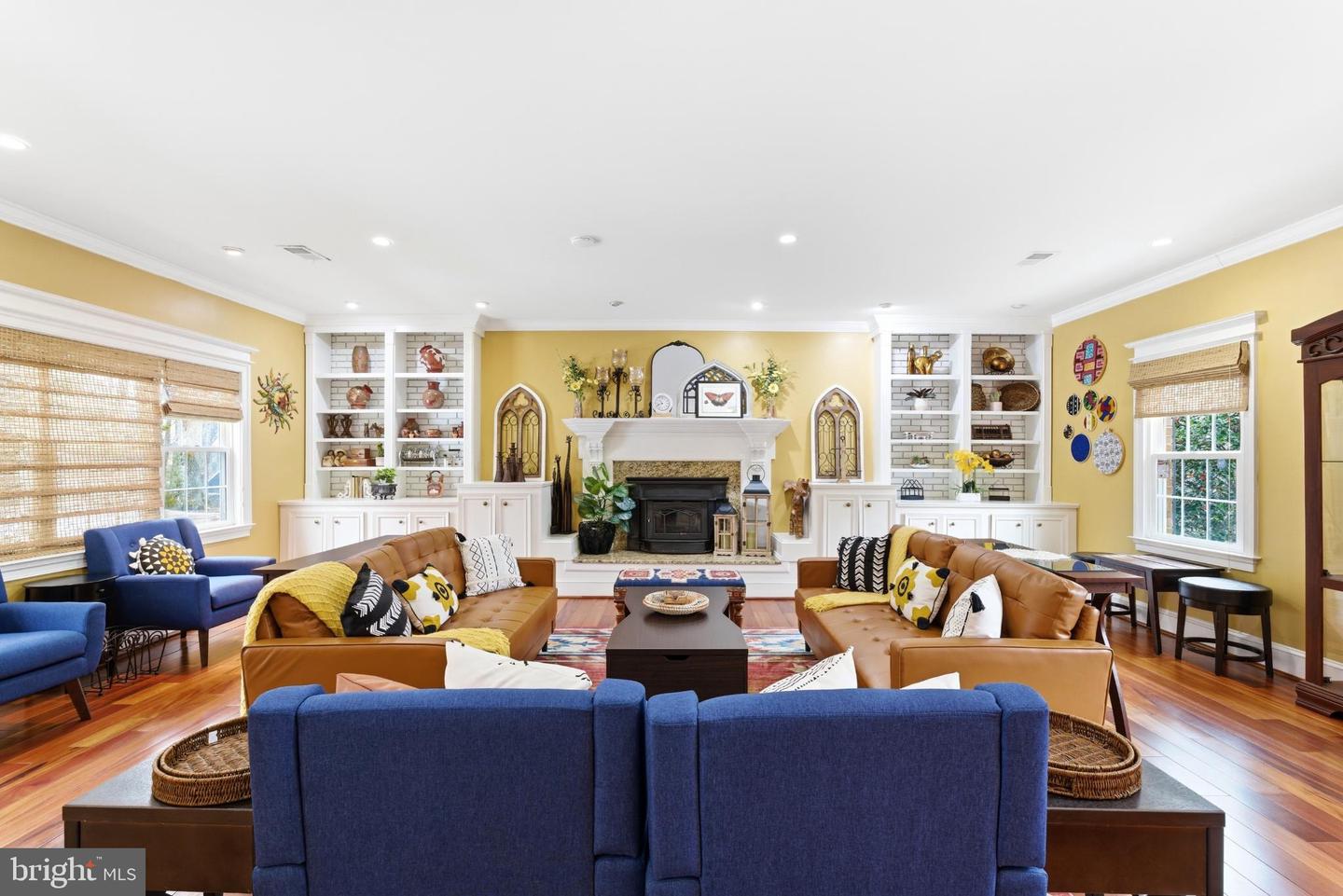 13515 FOWKE LN, WOODBRIDGE, Virginia 22192, ,Residential,For sale,13515 FOWKE LN,VAPW2112256 MLS # VAPW2112256