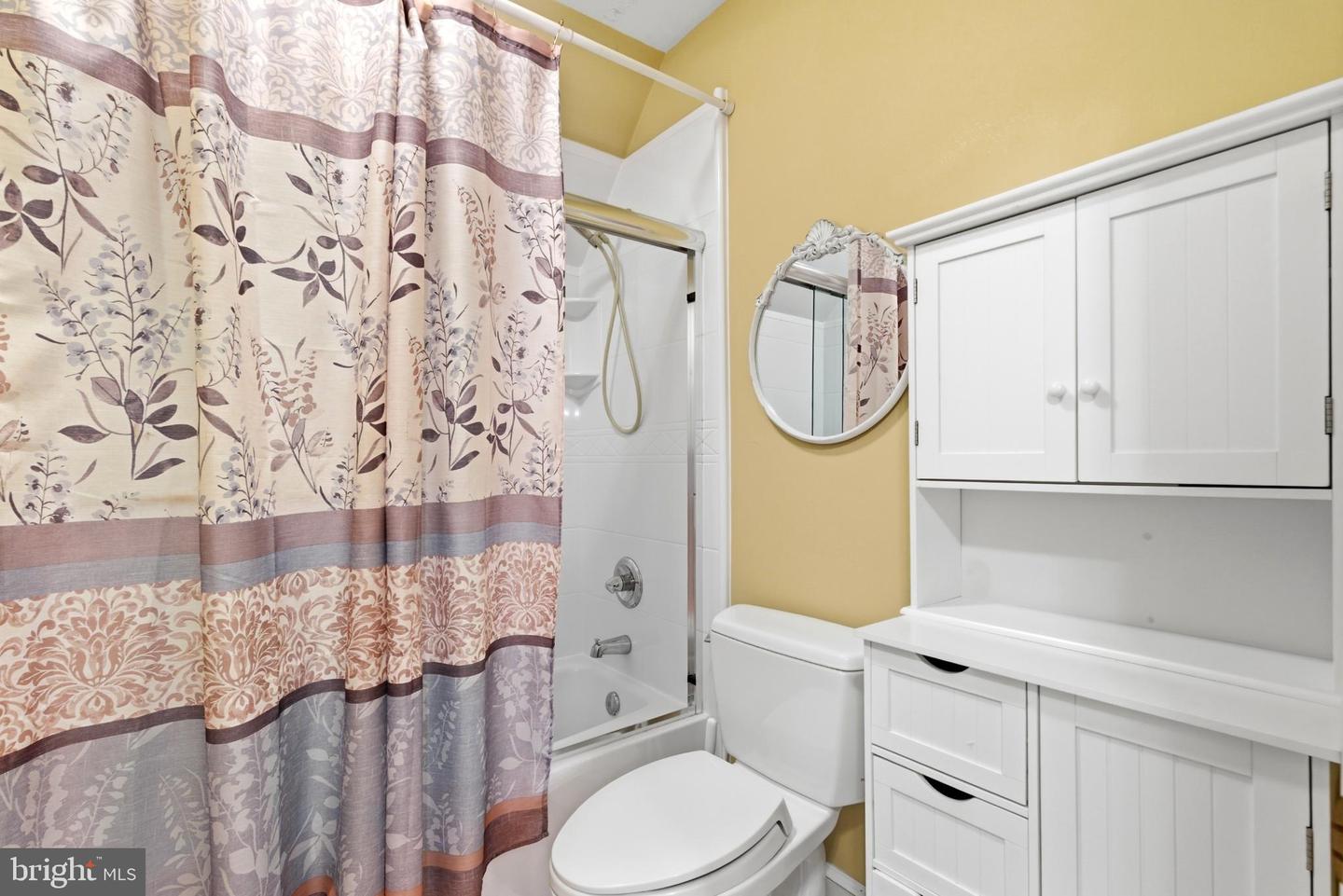 13515 FOWKE LN, WOODBRIDGE, Virginia 22192, ,Residential,For sale,13515 FOWKE LN,VAPW2112256 MLS # VAPW2112256