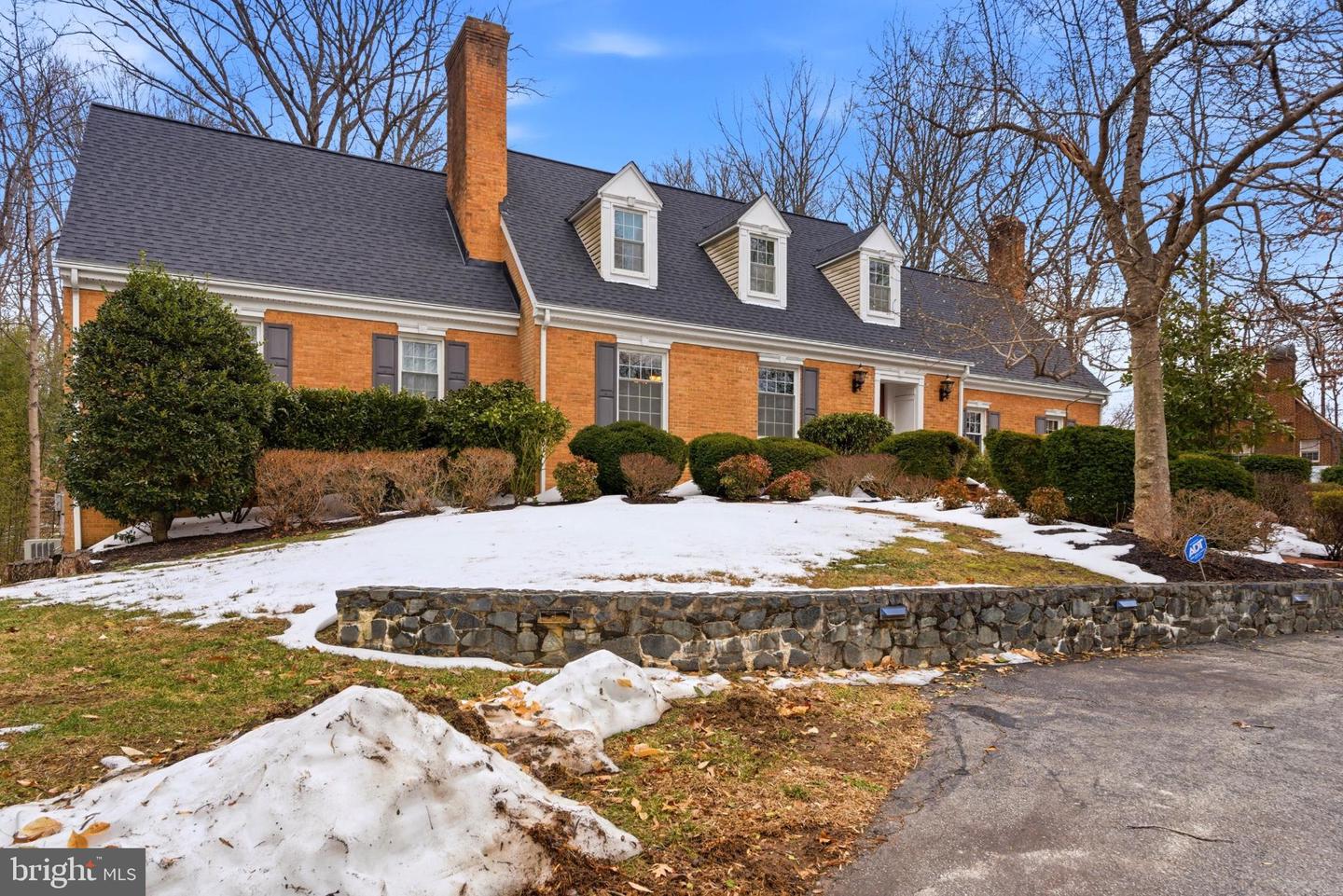 13515 FOWKE LN, WOODBRIDGE, Virginia 22192, ,Residential,For sale,13515 FOWKE LN,VAPW2112256 MLS # VAPW2112256