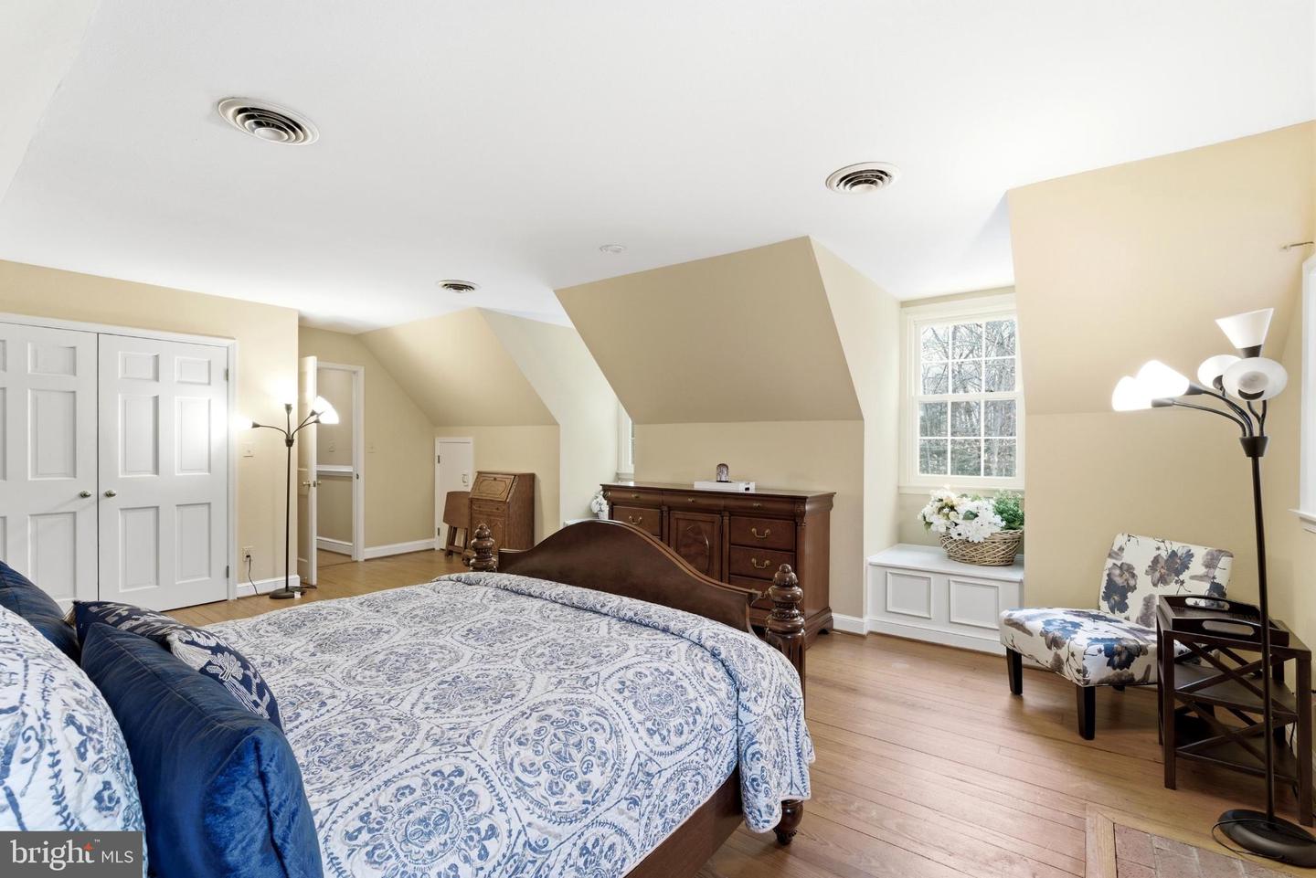 13515 FOWKE LN, WOODBRIDGE, Virginia 22192, ,Residential,For sale,13515 FOWKE LN,VAPW2112256 MLS # VAPW2112256