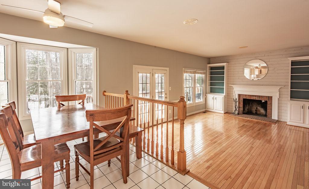 7216 TOKEN VALLEY RD, MANASSAS, Virginia 20112, 3 Bedrooms Bedrooms, 7 Rooms Rooms,3 BathroomsBathrooms,Residential,For sale,7216 TOKEN VALLEY RD,VAPW2112264 MLS # VAPW2112264