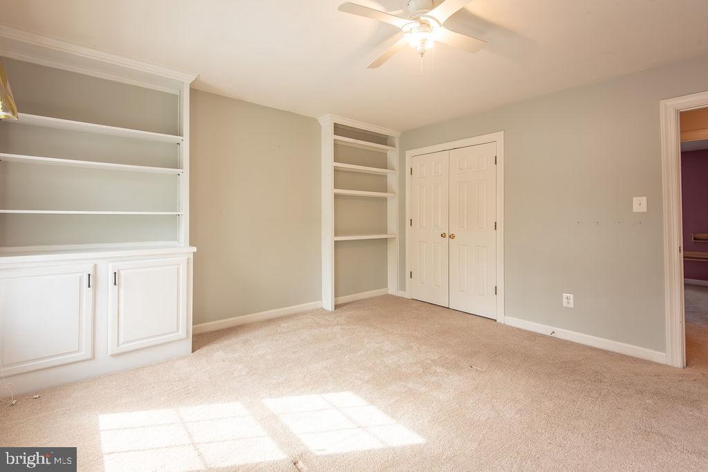 7216 TOKEN VALLEY RD, MANASSAS, Virginia 20112, 3 Bedrooms Bedrooms, 7 Rooms Rooms,3 BathroomsBathrooms,Residential,For sale,7216 TOKEN VALLEY RD,VAPW2112264 MLS # VAPW2112264