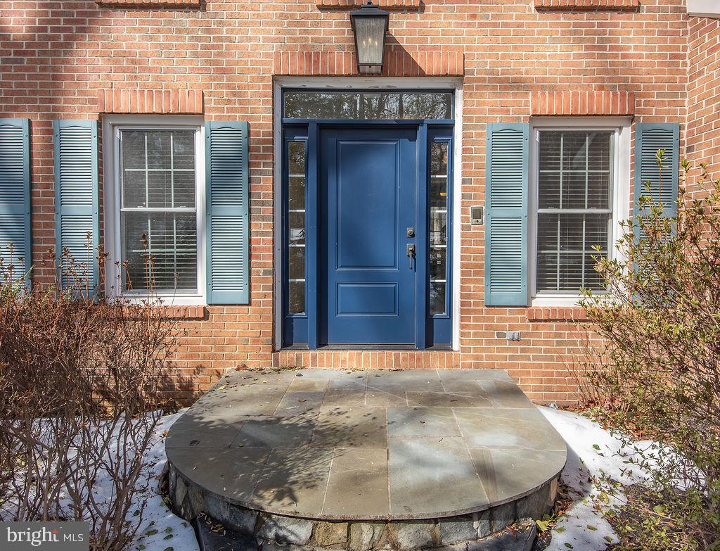 7216 TOKEN VALLEY RD, MANASSAS, Virginia 20112, 3 Bedrooms Bedrooms, 7 Rooms Rooms,3 BathroomsBathrooms,Residential,For sale,7216 TOKEN VALLEY RD,VAPW2112264 MLS # VAPW2112264