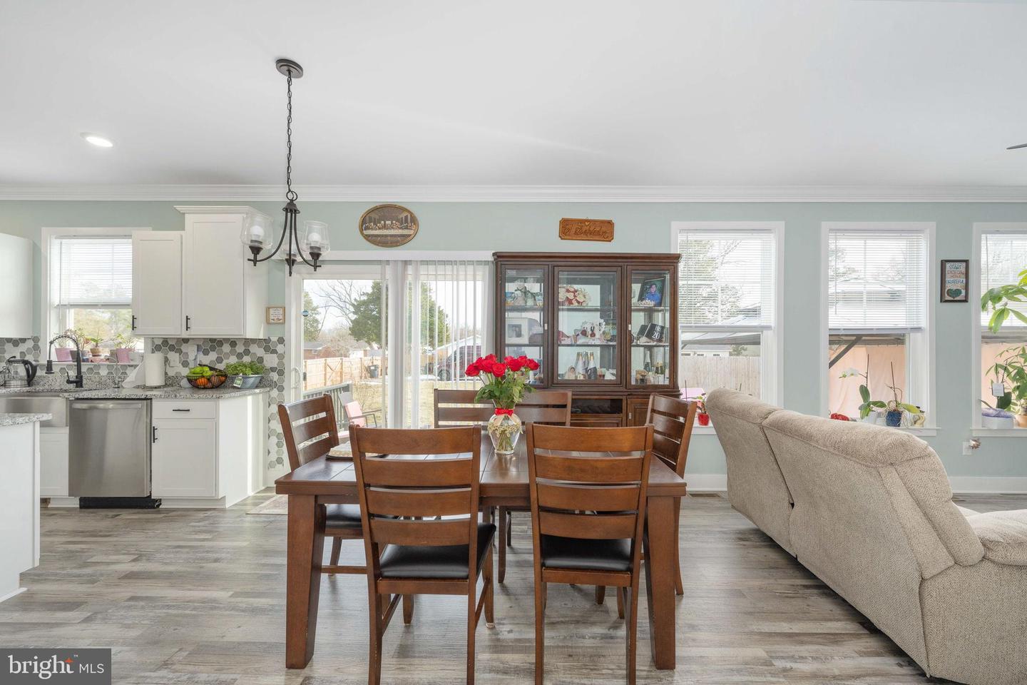 14 CAROL ST, FREDERICKSBURG, Virginia 22405, 4 Bedrooms Bedrooms, 17 Rooms Rooms,3 BathroomsBathrooms,Residential,For sale,14 CAROL ST,VAST2045974 MLS # VAST2045974