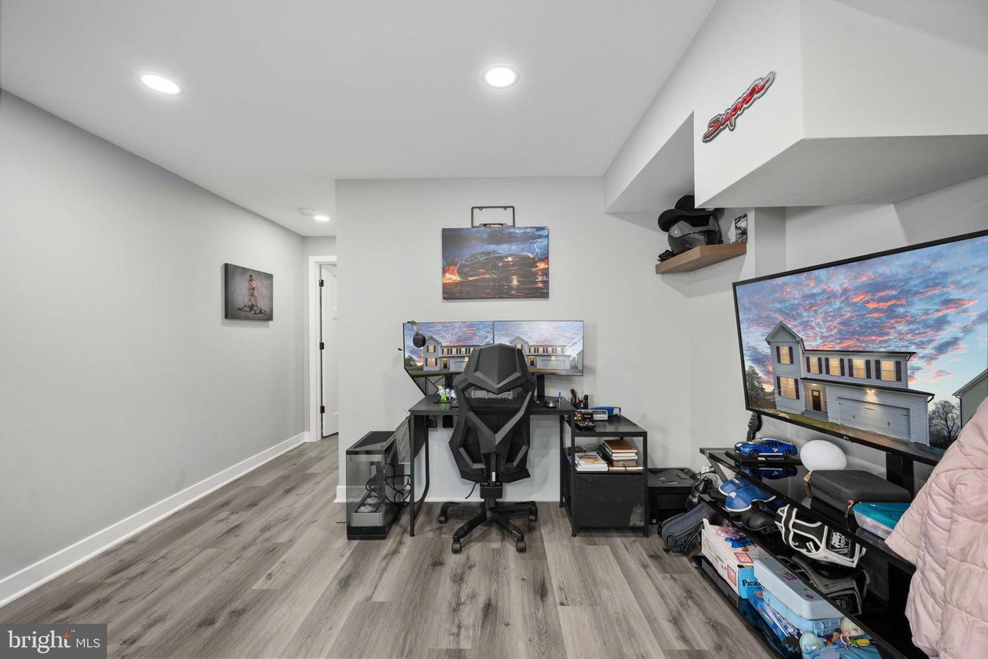 14 CAROL ST, FREDERICKSBURG, Virginia 22405, 4 Bedrooms Bedrooms, 17 Rooms Rooms,3 BathroomsBathrooms,Residential,For sale,14 CAROL ST,VAST2045974 MLS # VAST2045974