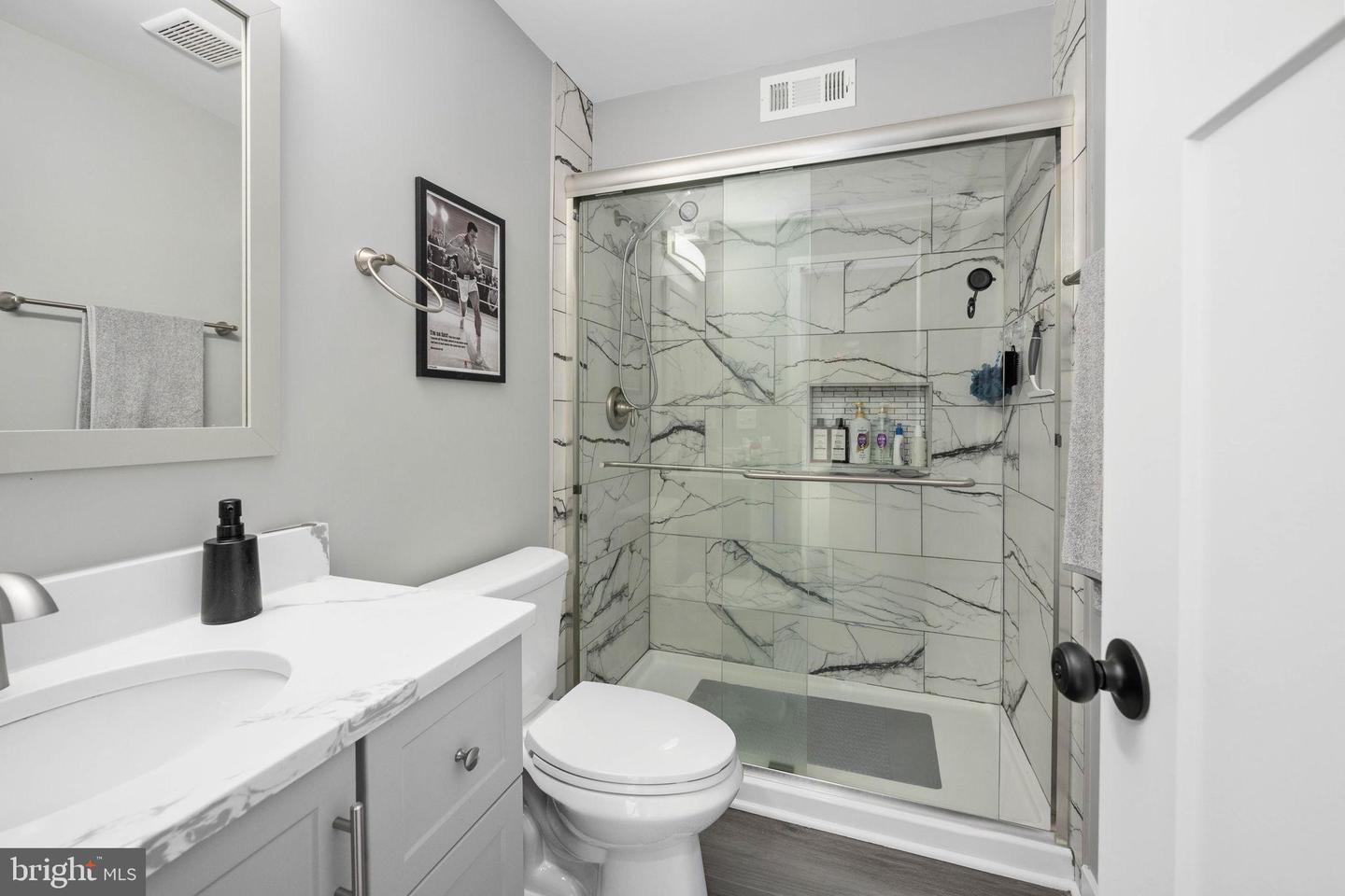 14 CAROL ST, FREDERICKSBURG, Virginia 22405, 4 Bedrooms Bedrooms, 17 Rooms Rooms,3 BathroomsBathrooms,Residential,For sale,14 CAROL ST,VAST2045974 MLS # VAST2045974