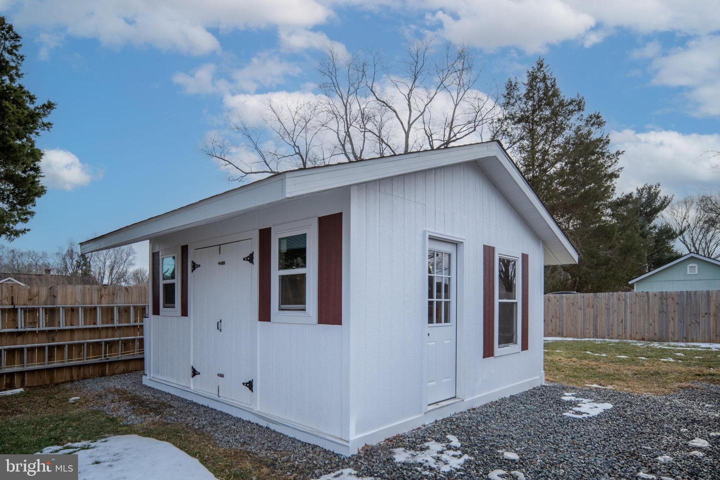 14 CAROL ST, FREDERICKSBURG, Virginia 22405, 4 Bedrooms Bedrooms, 17 Rooms Rooms,3 BathroomsBathrooms,Residential,For sale,14 CAROL ST,VAST2045974 MLS # VAST2045974