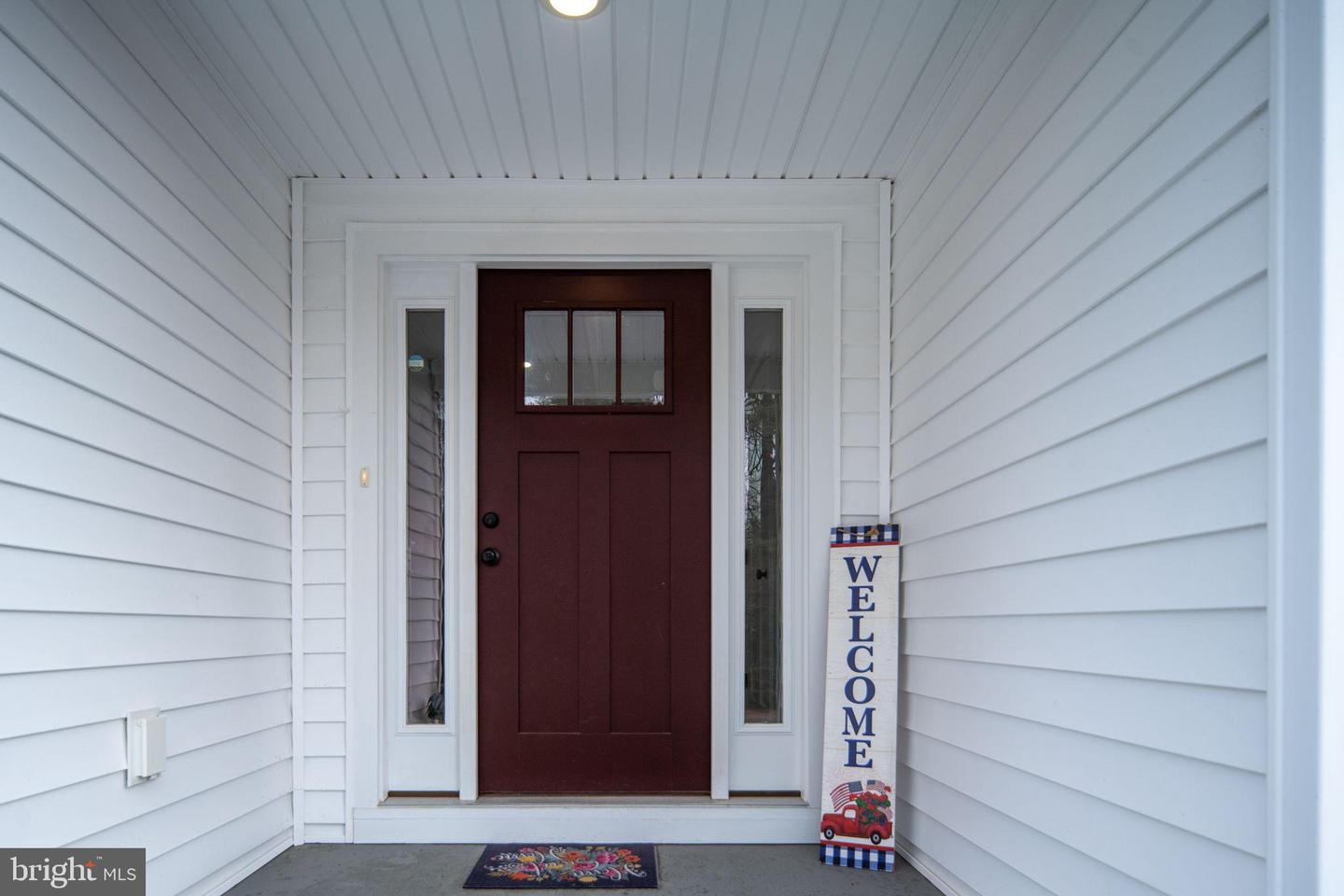 14 CAROL ST, FREDERICKSBURG, Virginia 22405, 4 Bedrooms Bedrooms, 17 Rooms Rooms,3 BathroomsBathrooms,Residential,For sale,14 CAROL ST,VAST2045974 MLS # VAST2045974