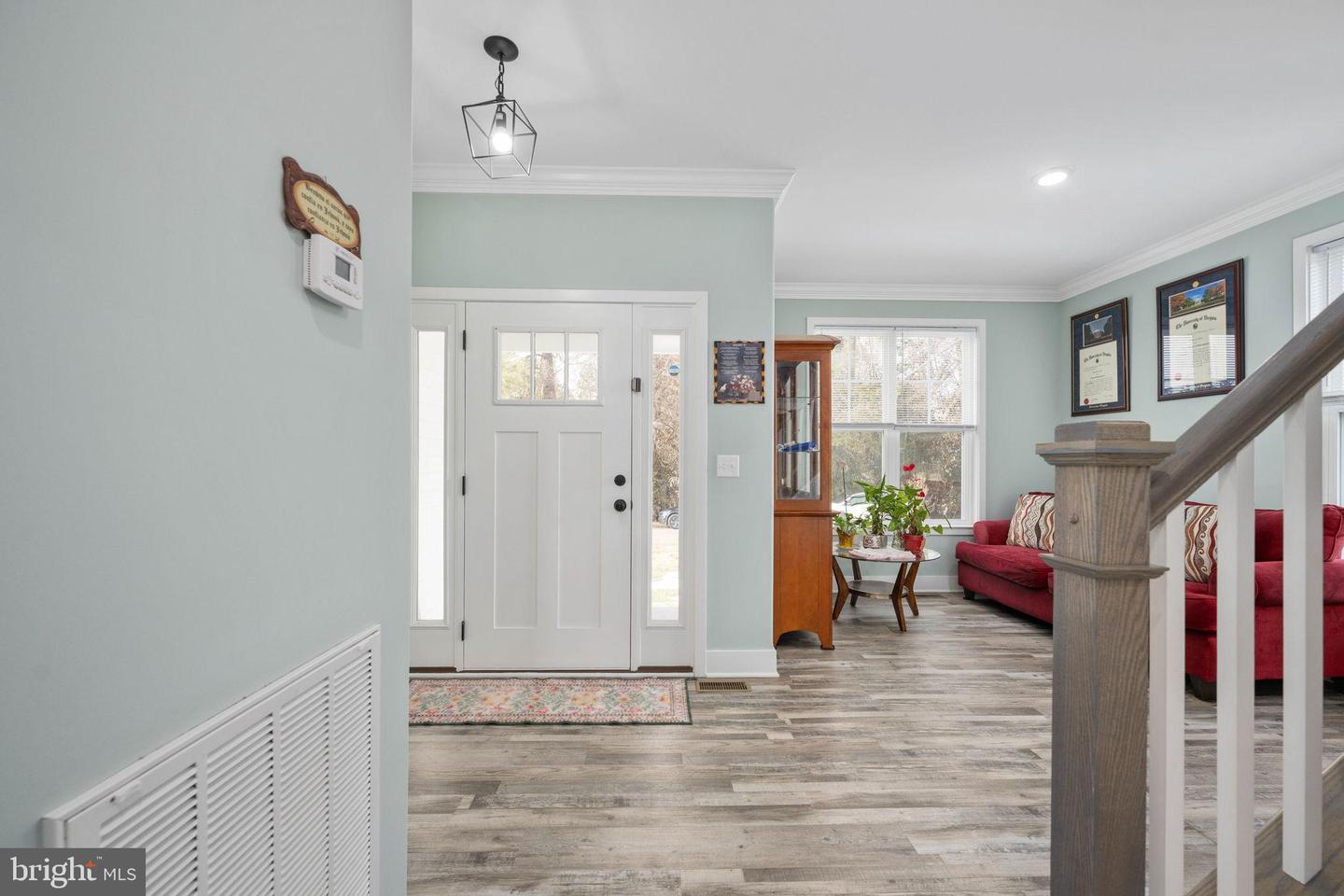 14 CAROL ST, FREDERICKSBURG, Virginia 22405, 4 Bedrooms Bedrooms, 17 Rooms Rooms,3 BathroomsBathrooms,Residential,For sale,14 CAROL ST,VAST2045974 MLS # VAST2045974