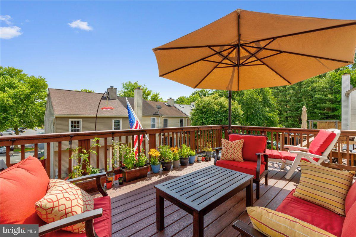 6940 COMPTON LN, CENTREVILLE, Virginia 20121, 3 Bedrooms Bedrooms, ,3 BathroomsBathrooms,Residential,For sale,6940 COMPTON LN,VAFX2290382 MLS # VAFX2290382 6940 COMPTON LN, CENTREVILLE, Virginia 20121, 3 Bedrooms Bedrooms, ,3 BathroomsBathrooms,Residential,For sale,6940 COMPTON LN,VAFX2290382 MLS # VAFX2290382