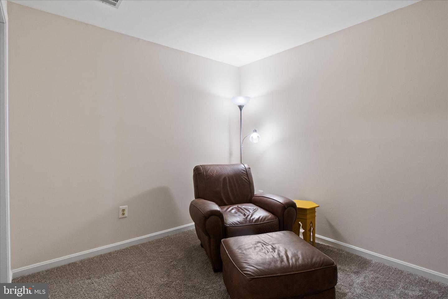 6940 COMPTON LN, CENTREVILLE, Virginia 20121, 3 Bedrooms Bedrooms, ,3 BathroomsBathrooms,Residential,For sale,6940 COMPTON LN,VAFX2290382 MLS # VAFX2290382 6940 COMPTON LN, CENTREVILLE, Virginia 20121, 3 Bedrooms Bedrooms, ,3 BathroomsBathrooms,Residential,For sale,6940 COMPTON LN,VAFX2290382 MLS # VAFX2290382