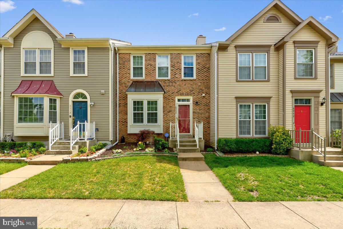 6940 COMPTON LN, CENTREVILLE, Virginia 20121, 3 Bedrooms Bedrooms, ,3 BathroomsBathrooms,Residential,For sale,6940 COMPTON LN,VAFX2290382 MLS # VAFX2290382 6940 COMPTON LN, CENTREVILLE, Virginia 20121, 3 Bedrooms Bedrooms, ,3 BathroomsBathrooms,Residential,For sale,6940 COMPTON LN,VAFX2290382 MLS # VAFX2290382