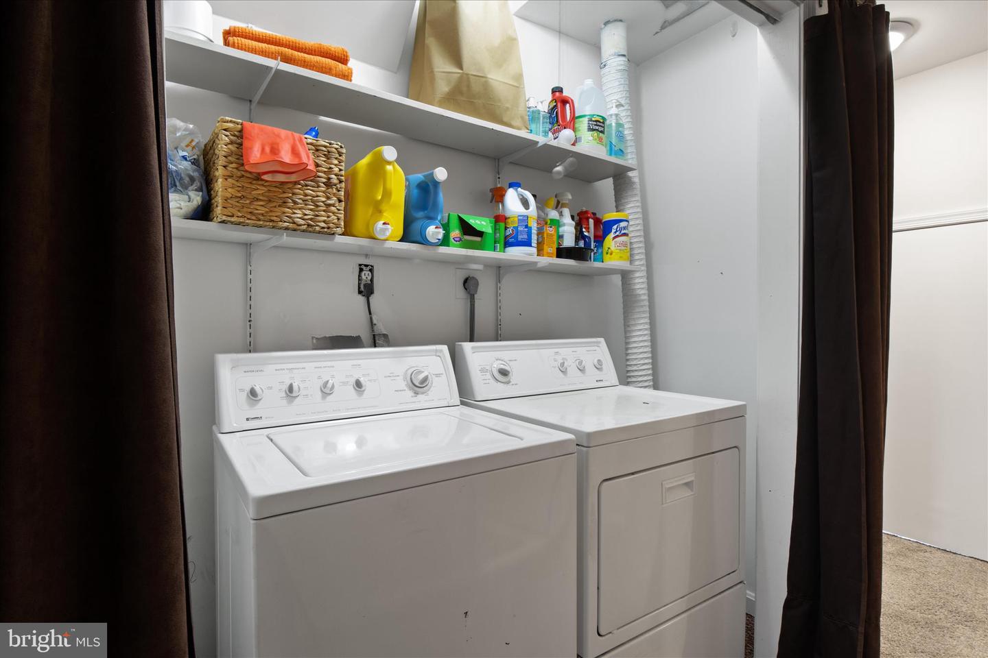 6940 COMPTON LN, CENTREVILLE, Virginia 20121, 3 Bedrooms Bedrooms, ,3 BathroomsBathrooms,Residential,For sale,6940 COMPTON LN,VAFX2290382 MLS # VAFX2290382 6940 COMPTON LN, CENTREVILLE, Virginia 20121, 3 Bedrooms Bedrooms, ,3 BathroomsBathrooms,Residential,For sale,6940 COMPTON LN,VAFX2290382 MLS # VAFX2290382