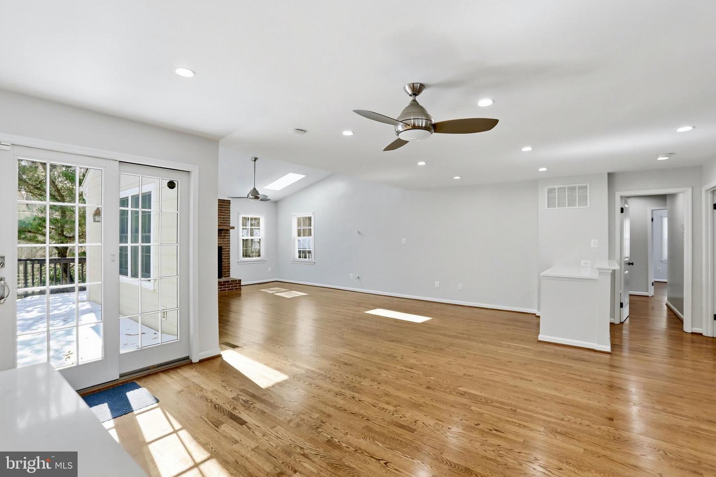 3203 CINCH RING CT, OAKTON, Virginia 22124, 4 Bedrooms Bedrooms, ,3 BathroomsBathrooms,Residential,For sale,3203 CINCH RING CT,VAFX2290416 MLS # VAFX2290416 3203 CINCH RING CT, OAKTON, Virginia 22124, 4 Bedrooms Bedrooms, ,3 BathroomsBathrooms,Residential,For sale,3203 CINCH RING CT,VAFX2290416 MLS # VAFX2290416