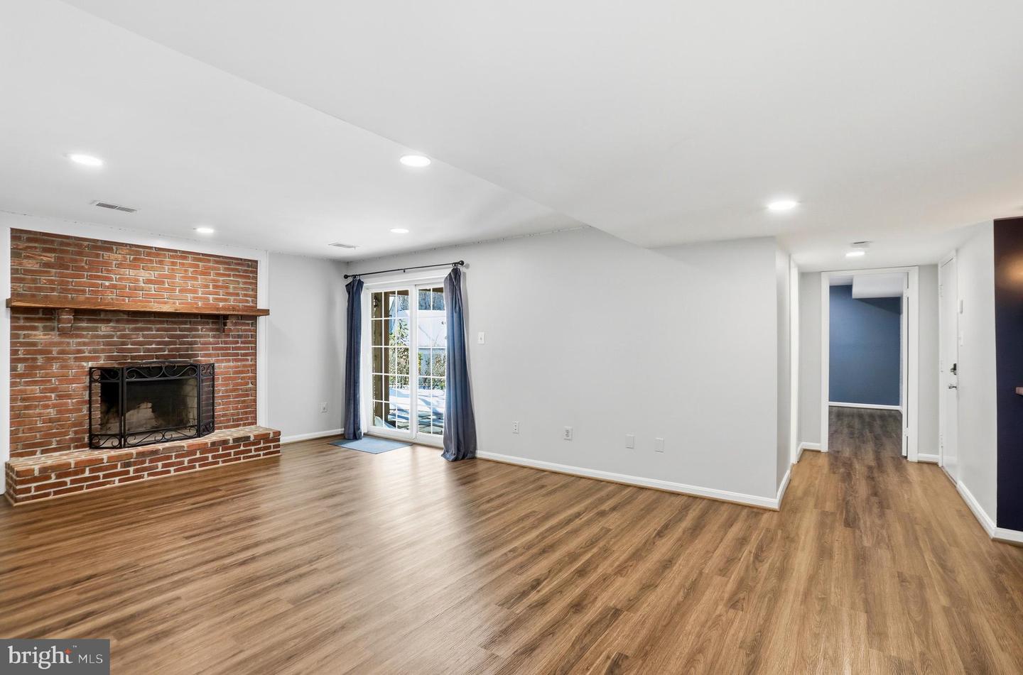 3203 CINCH RING CT, OAKTON, Virginia 22124, 4 Bedrooms Bedrooms, ,3 BathroomsBathrooms,Residential,For sale,3203 CINCH RING CT,VAFX2290416 MLS # VAFX2290416 3203 CINCH RING CT, OAKTON, Virginia 22124, 4 Bedrooms Bedrooms, ,3 BathroomsBathrooms,Residential,For sale,3203 CINCH RING CT,VAFX2290416 MLS # VAFX2290416