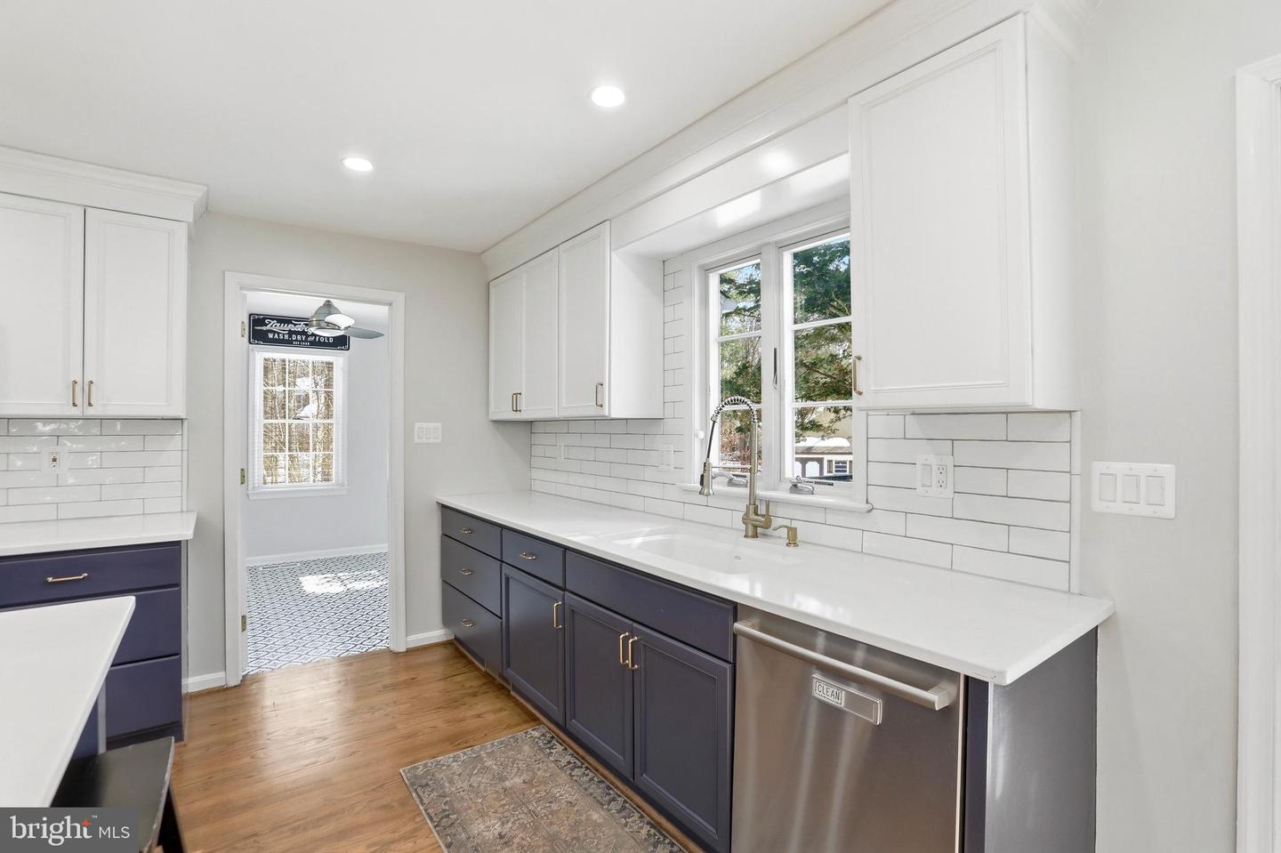 3203 CINCH RING CT, OAKTON, Virginia 22124, 4 Bedrooms Bedrooms, ,3 BathroomsBathrooms,Residential,For sale,3203 CINCH RING CT,VAFX2290416 MLS # VAFX2290416 3203 CINCH RING CT, OAKTON, Virginia 22124, 4 Bedrooms Bedrooms, ,3 BathroomsBathrooms,Residential,For sale,3203 CINCH RING CT,VAFX2290416 MLS # VAFX2290416