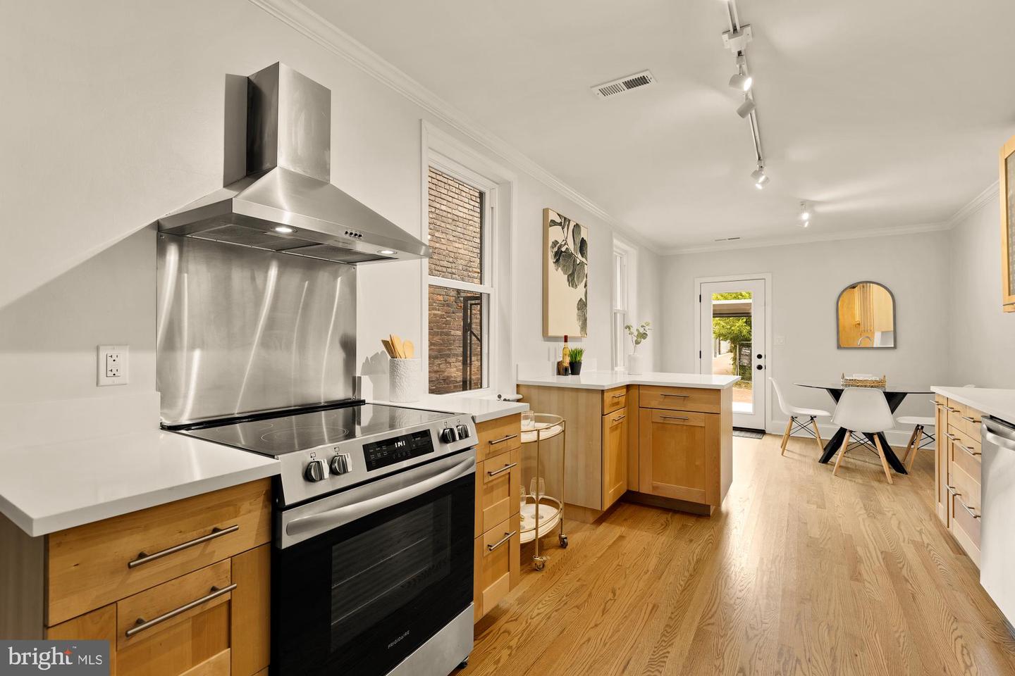 1225 T ST NW, WASHINGTON, District Of Columbia 20009, 3 Bedrooms Bedrooms, ,2 BathroomsBathrooms,Residential,For sale,1225 T ST NW,DCDC2245674 MLS # DCDC2245674