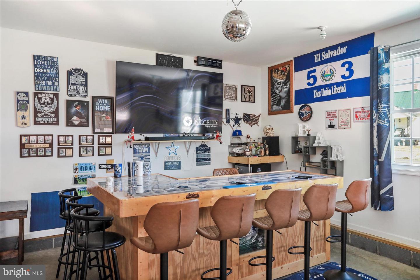 300 PARK RD, STANLEY, Virginia 22851, 3 Bedrooms Bedrooms, ,2 BathroomsBathrooms,Residential,For sale,300 PARK RD,VAPA2006028 MLS # VAPA2006028