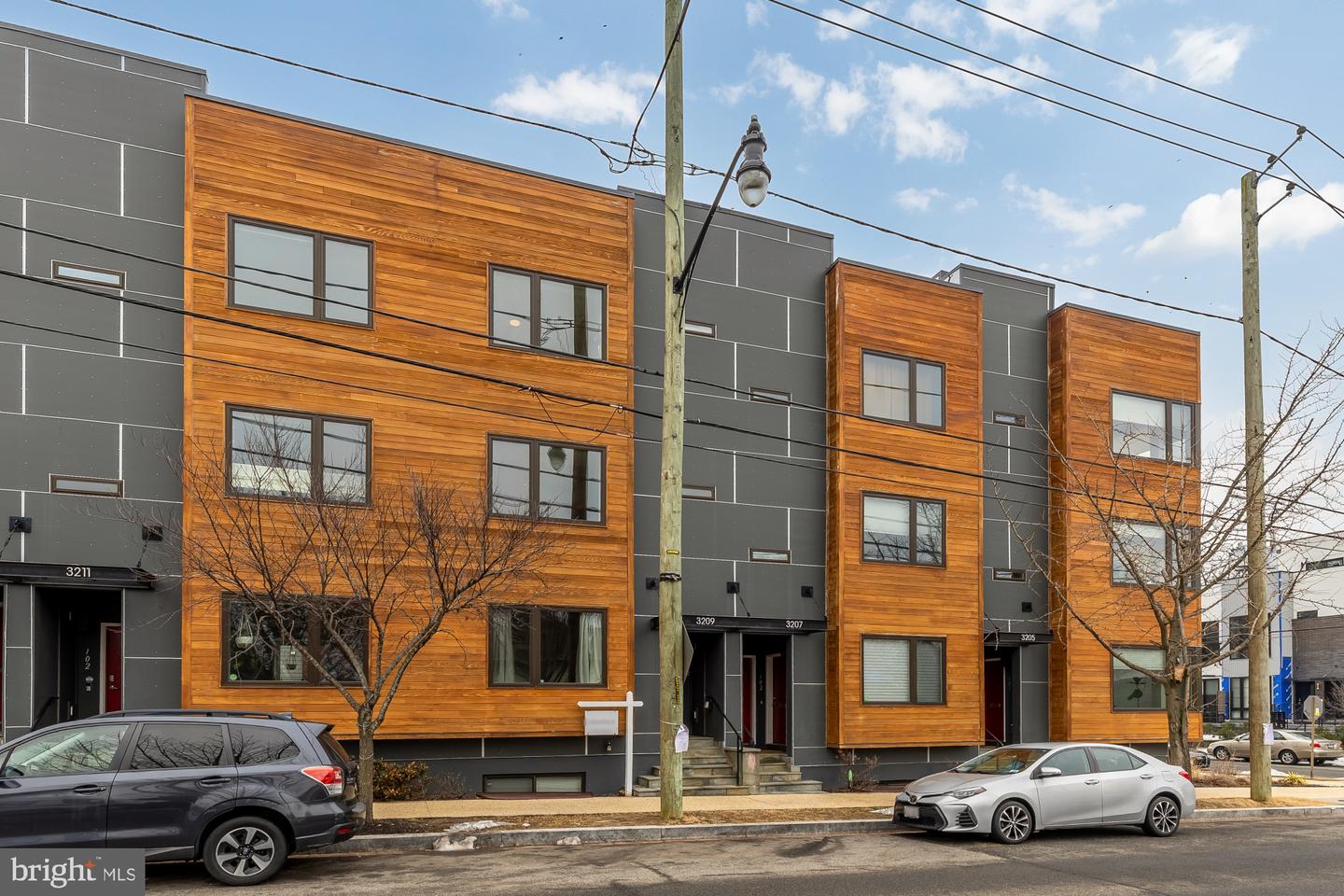 3209 12TH ST NE #102, WASHINGTON, District Of Columbia 20017, 2 Bedrooms Bedrooms, ,2 BathroomsBathrooms,Residential,For sale,3209 12TH ST NE #102,DCDC2245692 MLS # DCDC2245692