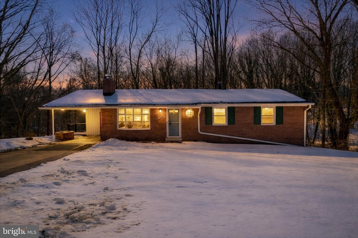 5236 AMPTHILL DR, ALEXANDRIA, Virginia 22312, 4 Bedrooms Bedrooms, ,3 BathroomsBathrooms,Residential,For sale,5236 AMPTHILL DR,VAFX2290468 MLS # VAFX2290468